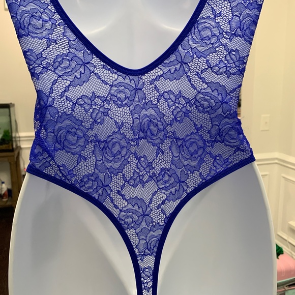 Maison Close Lace Bodysuit - Picture 4 of 5